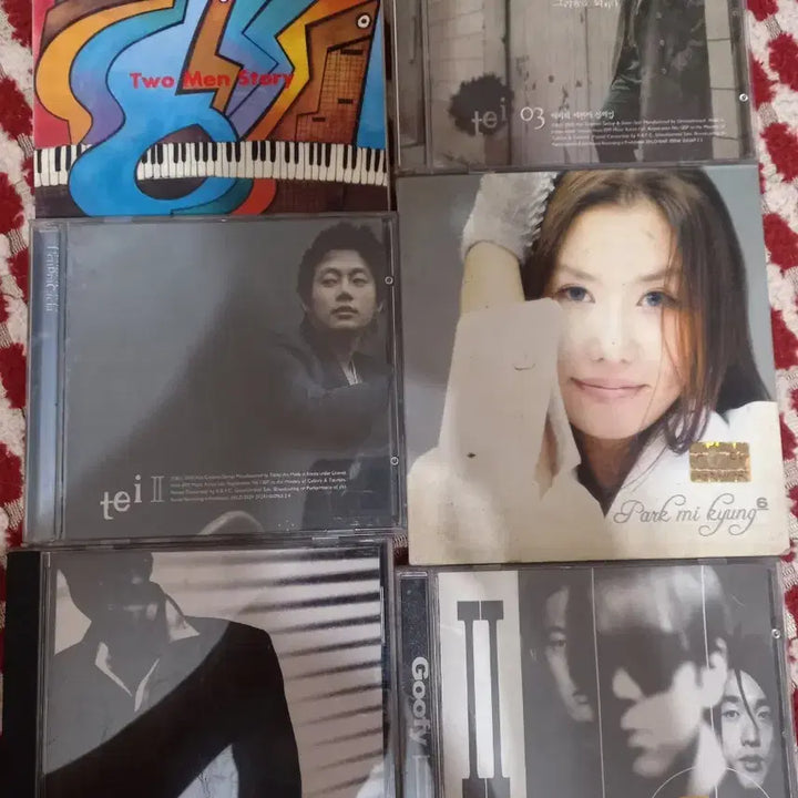 [BUNJANG] 1980-1990s Korean Pop CDs Bundle / 80~90년대 예전 가요시디 한장에 택포 만원에 판매