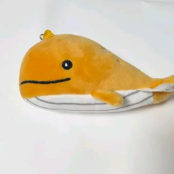 [BUNJANG] ABOVE THE DEEP RED SUNSET Nori Dolphin Plush Keychain / 어바등 노을이 인형 키링 와디즈 양도 어두운 바다의 연산호
