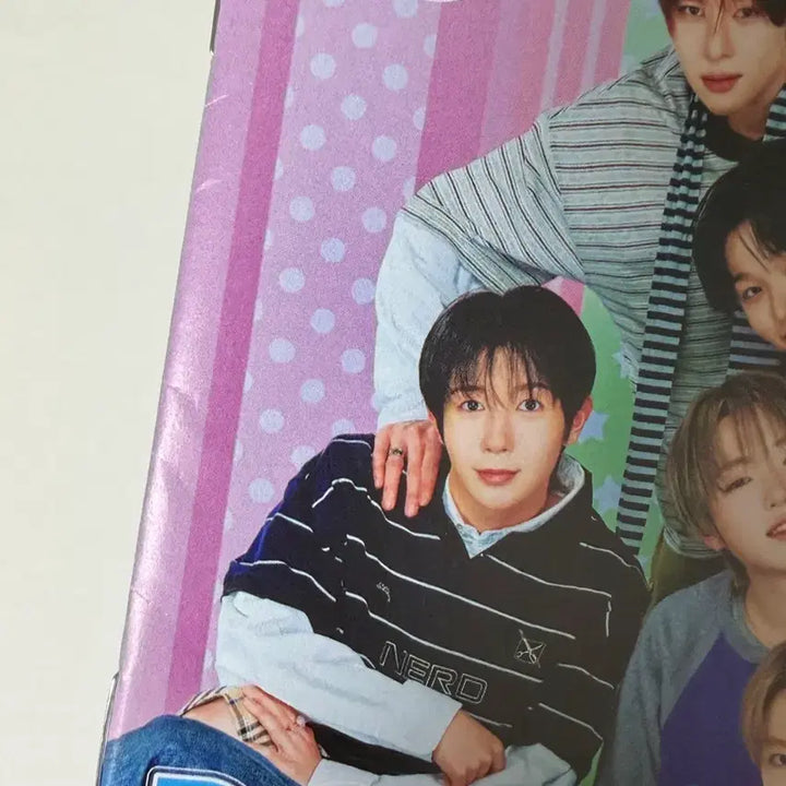 [BUNJANG] NCT WISH Vomit Girl Riku Group Photocard / 엔시티 위시 보밋걸 요이동 요이돈 리쿠 단체반 포카