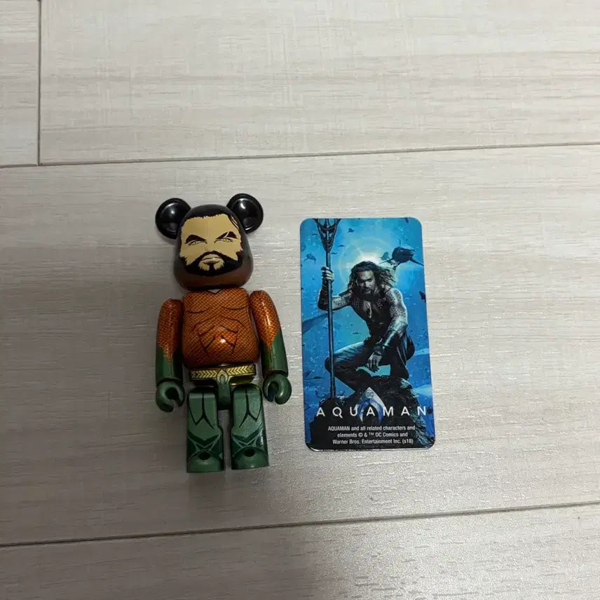 [BUNJANG] Bearbrick Series 37 Hero / Aquaman / 베어브릭 37탄 (히어로 / 아쿠아맨)