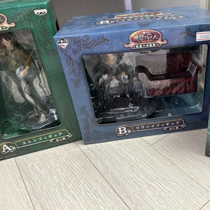 [BUNJANG] Attack on Titan Lucky Draw Figure Bundle Set (Levi B Prize, Eren A Prize) / 진격의거인 자유로의 쿠지 리바이B상 에렌A상 일괄 양도!