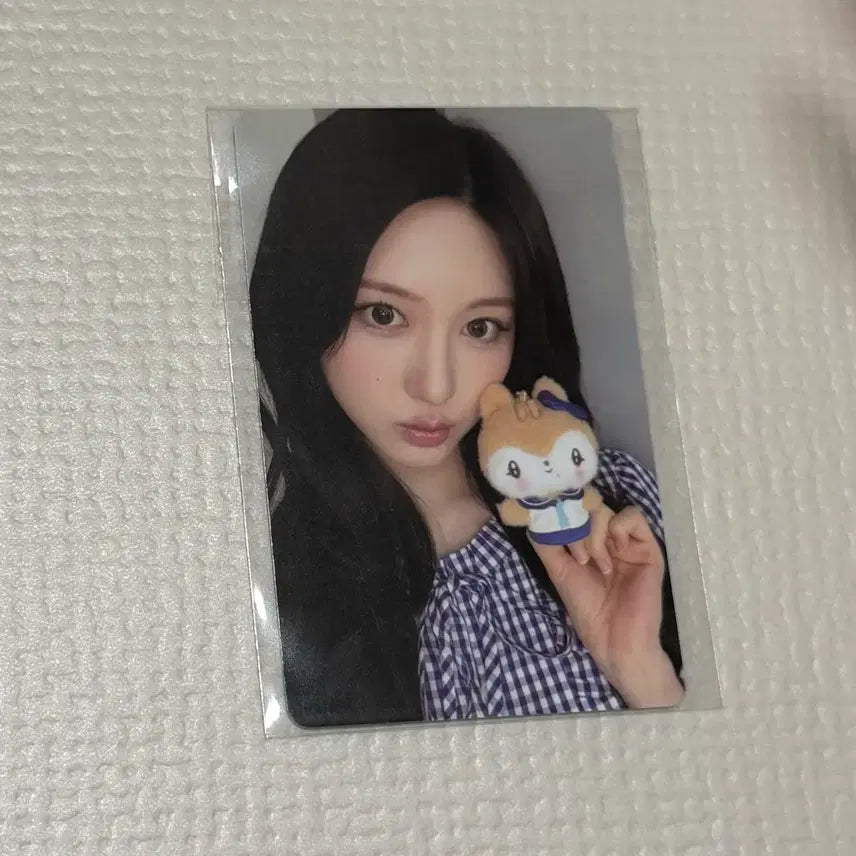[BUNJANG] IVE Minive Popup Gaeul Dal Photocard / ive 아이브 미니브 팝업 가을 달이 7만원 특전 포카 포토카드 minive
