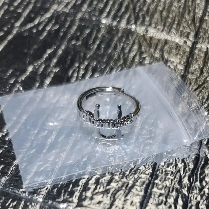 [BUNJANG] G-Dragon Weverse Man Ring / 지디 위버맨쉬 반지 최저가 팝니다!
