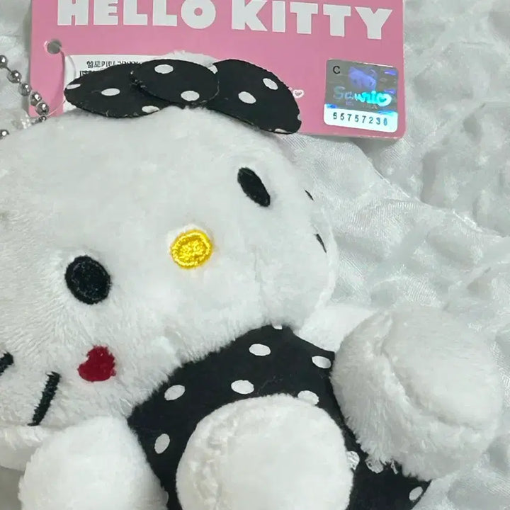 [BUNJANG] Sanrio Hello Kitty Black Dot Costume Doll Keyring / 택0,새상품) 산리오 헬로키티 블랙 도트 코스튬 인형 키링