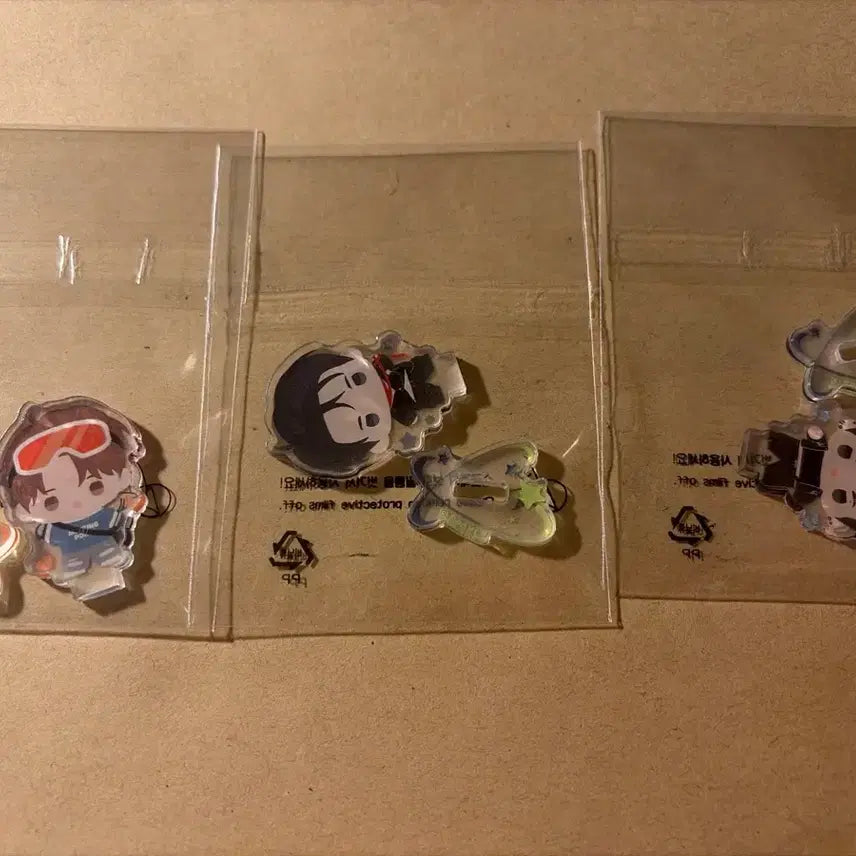 [BUNJANG] Resin Sparkles "Bbosiraegi" Miniature Acrylic Stand - Haebing Curve R2R / 레진 스파클즈 뽀시래기 미니어처 아크릴 스탠드 해빙곡선 r2r