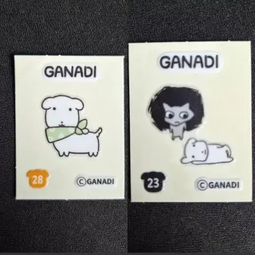 [BUNJANG] GANADI Ddiddils 2-Piece Set (No. 28, No. 23) / (새상품) 가나디 GANADI 띠부씰 2장 세트 28번 23번