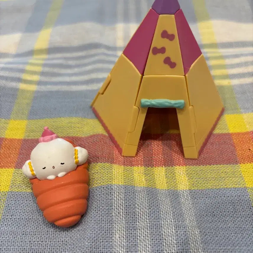 [BUNJANG] Camping Corgi Figure / 캠핑 코기뮹 피규어