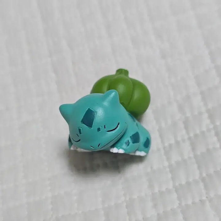 [BUNJANG] Pokemon Bulbasaur Figure Set (2 Figures) / 포켓몬스터 이상해씨 피규어 2개 세트 포켓몬스터 잠꾸러기 친구들