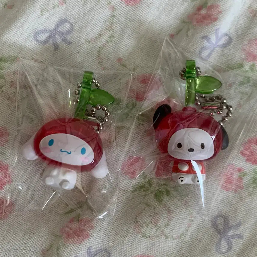 [BUNJANG] Sanrio Cherry Swing Gacha / 산리오 체리 스윙 가챠
