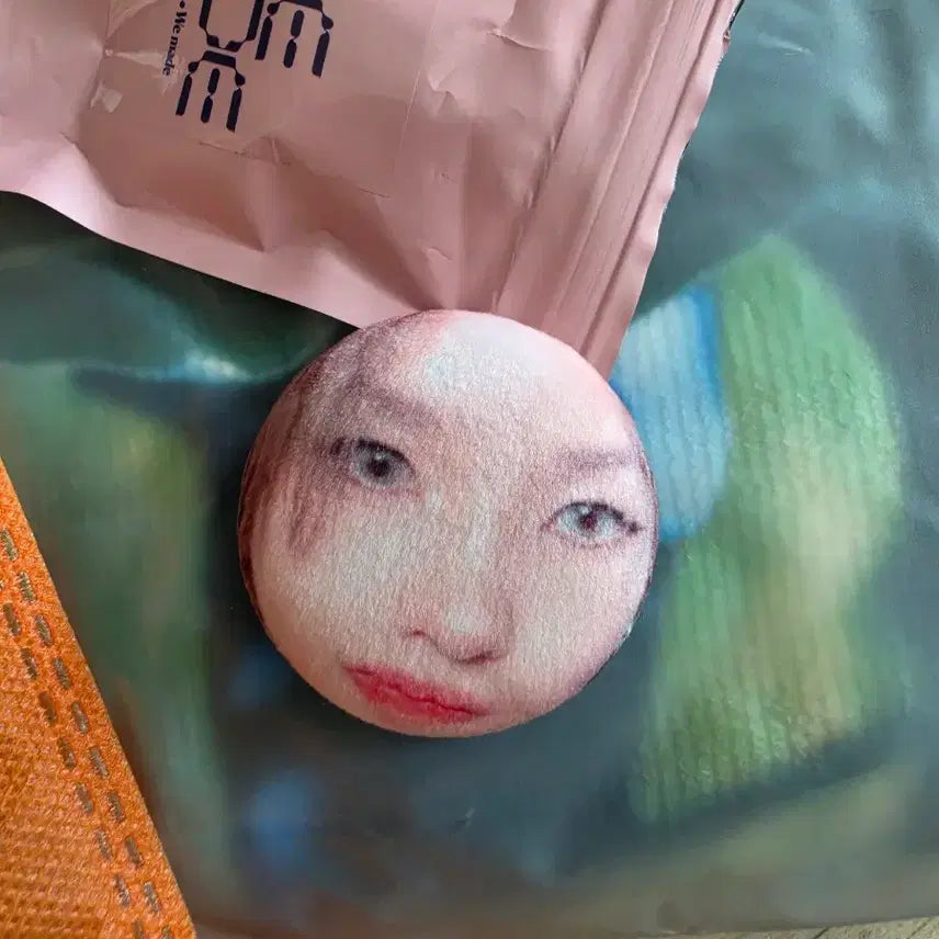 [BUNJANG] G)I-DLE Gimme Dat Love Official Photocard Yuqi Soyeon / 아이들 김미댓럽 gimme dat love 공방 포카 우기 소연