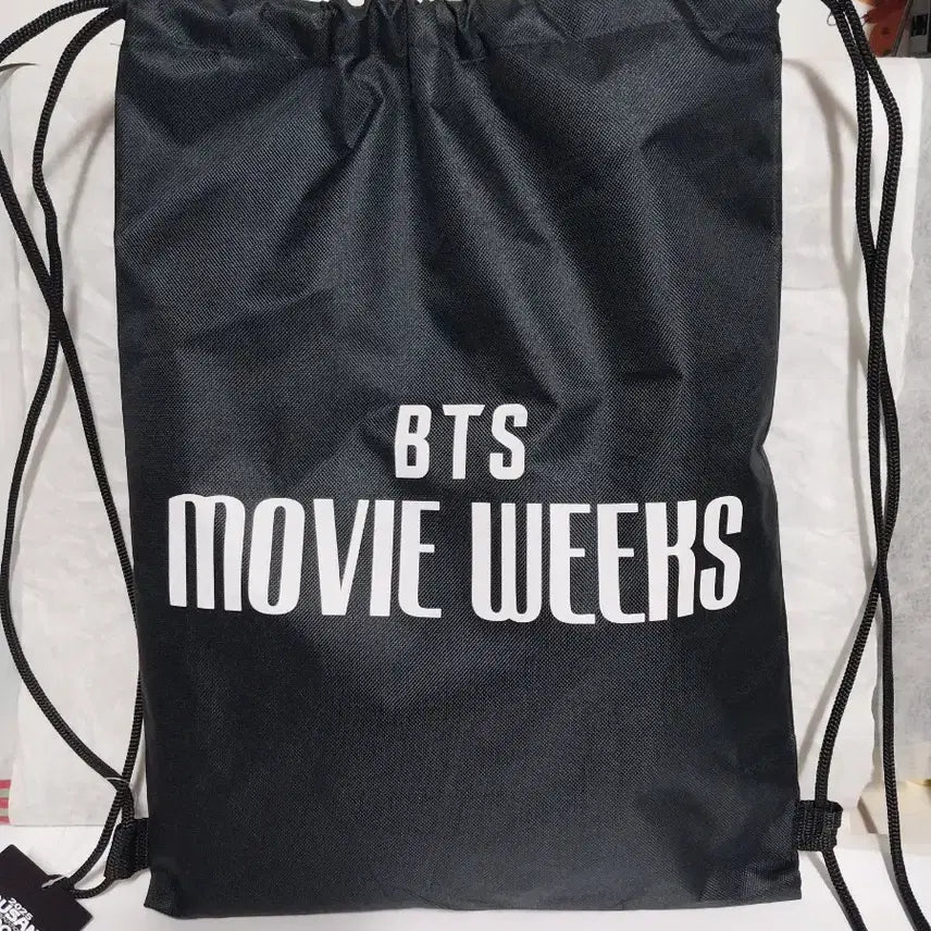 [BUNJANG] BTS x BARC Limited Edition Collaboration Slide / 한정판 BTS MOVIE WEEKSXBARC 콜라보 슬라이드