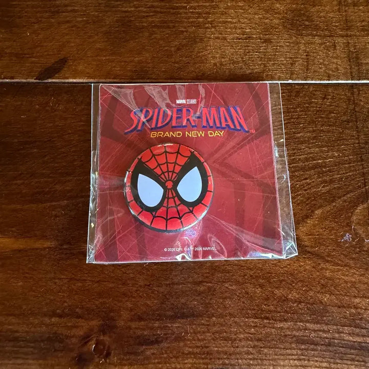 [BUNJANG] Spider-Man: Brand New Day Pin Badge / 스파이더맨: 브랜드 뉴 데이 핀뱃지