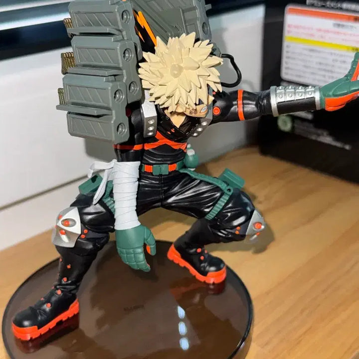[BUNJANG] My Hero Academia Katsuki Bakugo Amazing Heroes Figure / 나히아 바쿠고 어메이징히어로 피규어