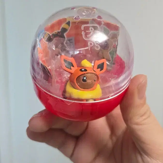 [BUNJANG] Pokemon Limited Gacha Poncho Eevee Figure / 포켓몬스터 한정 가챠 부스터 판쵸 이브이 피규어