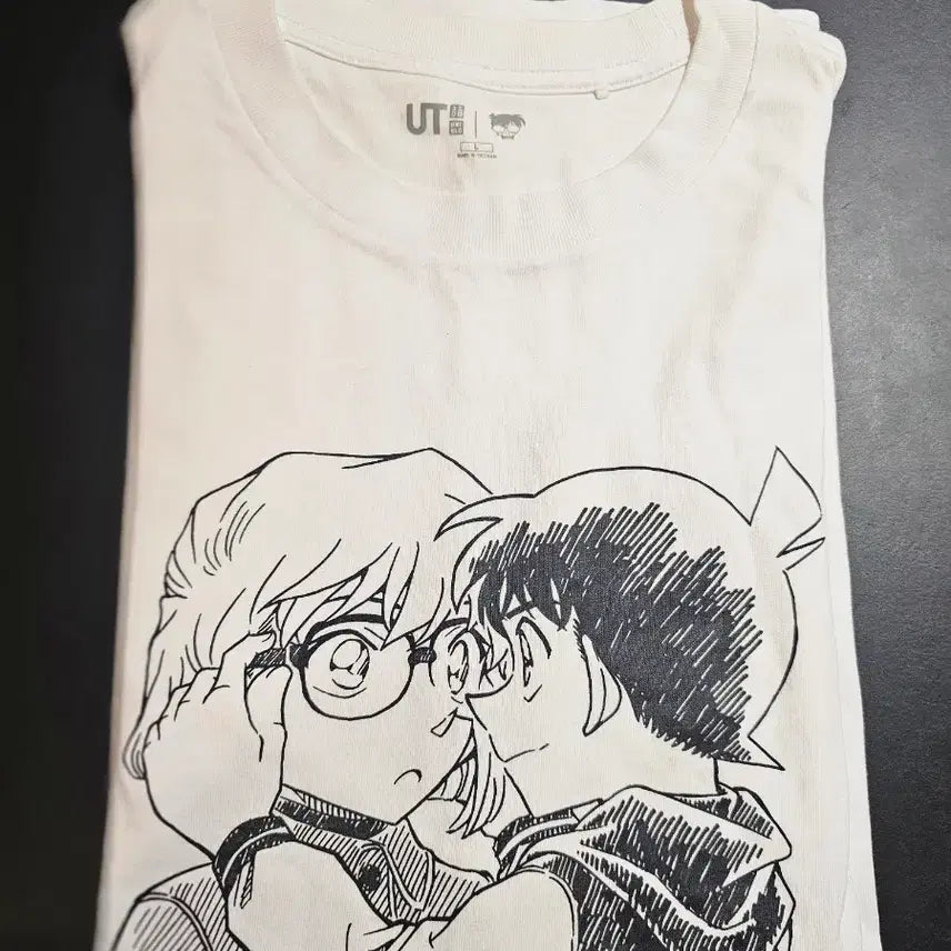 [BUNJANG] Uniqlo x Detective Conan Graphic T-Shirt / UT 그래픽 유니클로 티셔츠 코난 L 일본제품