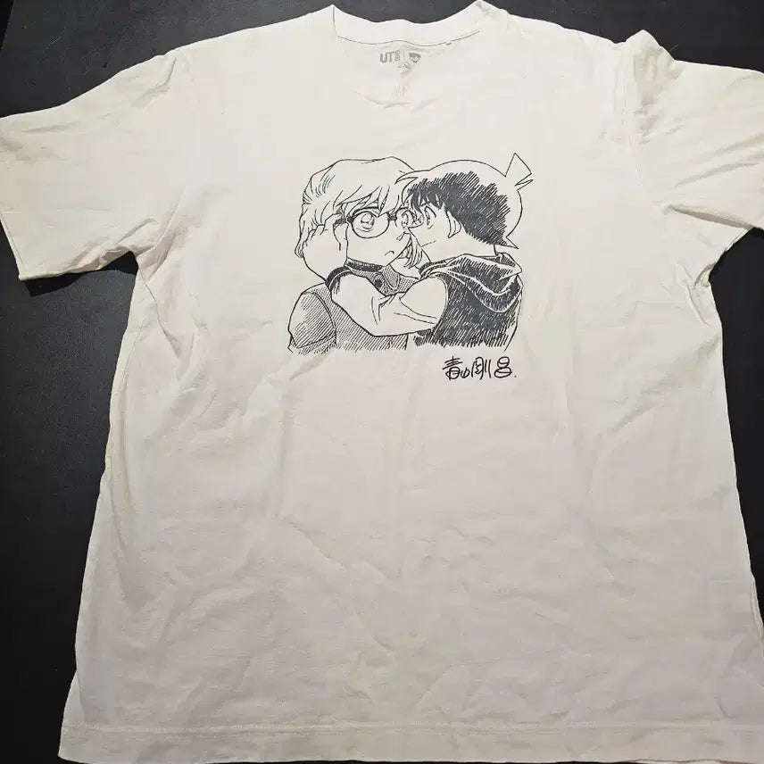 [BUNJANG] Uniqlo x Detective Conan Graphic T-Shirt / UT 그래픽 유니클로 티셔츠 코난 L 일본제품