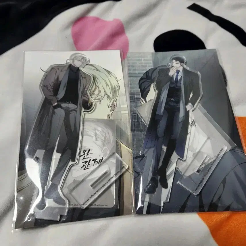 [BUNJANG] Unfinished Relationship Acrylic Stand with Sealed Photocard / 미완관계 아크릴 스탠드 미개봉 포토카드 포함
