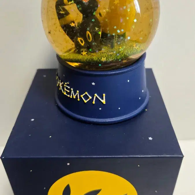 [BUNJANG] Pokemon Umbreon Lotteria Snow Globe / 포켓몬 블래키  롯데리아 스노우볼