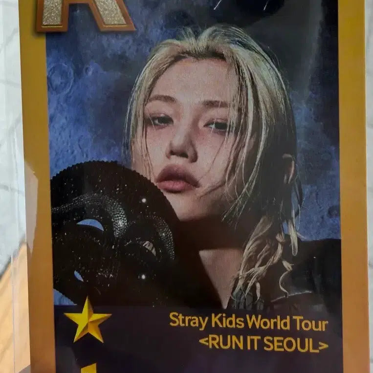 [BUNJANG] Stray Kids Felix Superstar JYP Mission Photocard / 스트레이키즈 필릭스 슈스제 스키즈 미션 인증 포카 skz felix