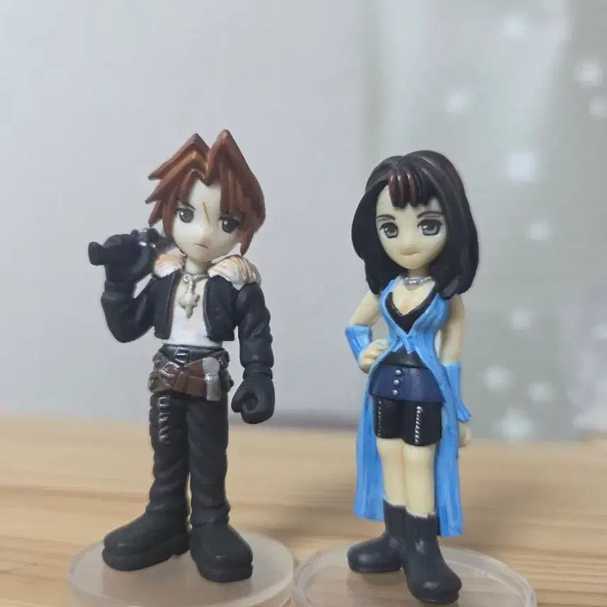 [BUNJANG] Final Fantasy VIII Trading Arts Figure Set (2 Types) / 파이널판타지8 트레이딩 아츠 피규어 2종 세트