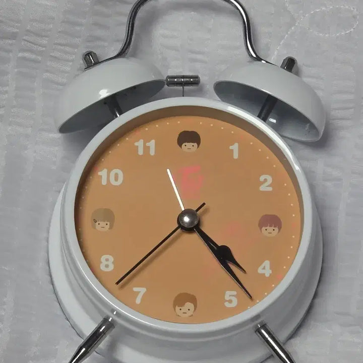 [BUNJANG] Twice Genuine Bell Alarm Clock / 트와이스 정품 twice 벨 알림 알람 시계