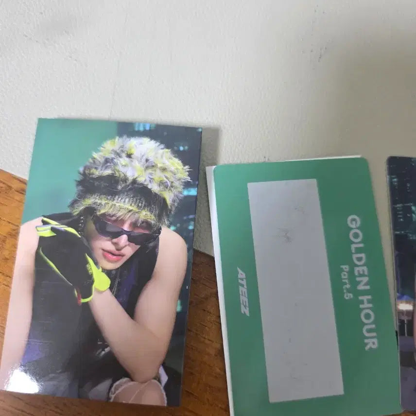 [BUNJANG] ATEEZ Golden Hour Pt.5 Photocard Album (Packaging Unsealed) / 에이티즈 골든아워 pt.5 포카앨범(포장만 개봉)