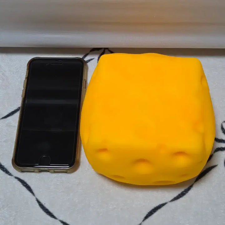 [BUNJANG] Giant Cheese Squeezie New / 대왕 치즈 슬랑이 새상품