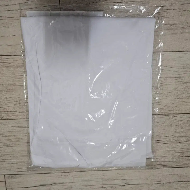 [BUNJANG] Pokemon Center Long Sleeve T-Shirt (Gyarados&