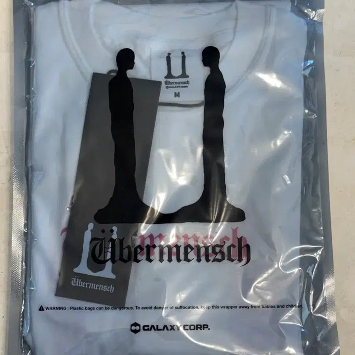 [BUNJANG] G-Dragon Ubermensh Short-Sleeve T-Shirt White Medium / 지디 위버맨쉬 반팔 화이트 미디움 Gdragon ubermensh shirt