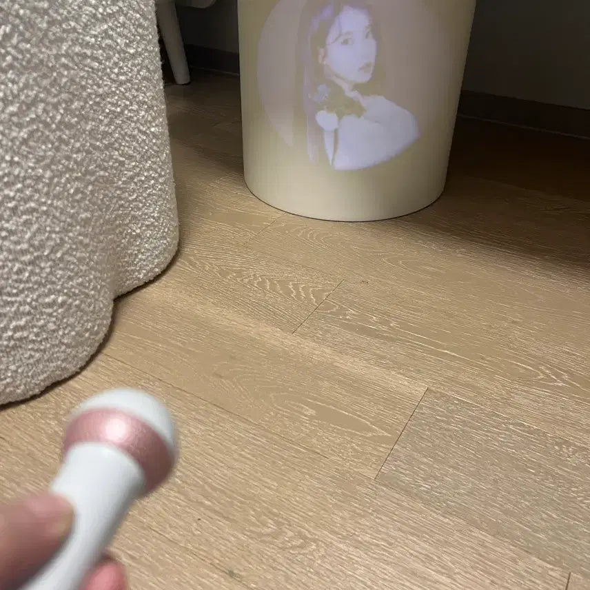 [BUNJANG] IU Fanclub 3rd Generation "IUke" Keychain / 아이유 팬클럽 3기 굿즈