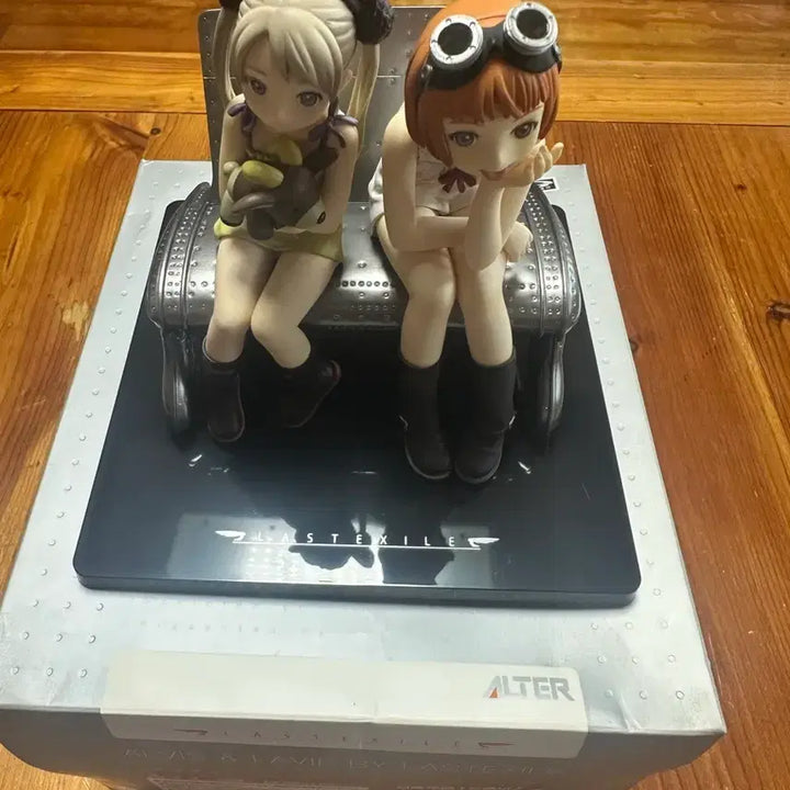 [BUNJANG] Alter Last Exile Alvis &amp; Lavi 1/8 Scale Figure / 라스트엑자일 1/8 알비스&amp;라비 피규어(알터)