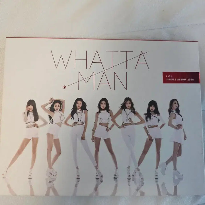 [BUNJANG] I.O.I Whatta Man Single Album Kim Sohye Photocard / 아이오아이 (I.O.I) 싱글 앨범 Whatta Man (김소혜 포토카드 포함)