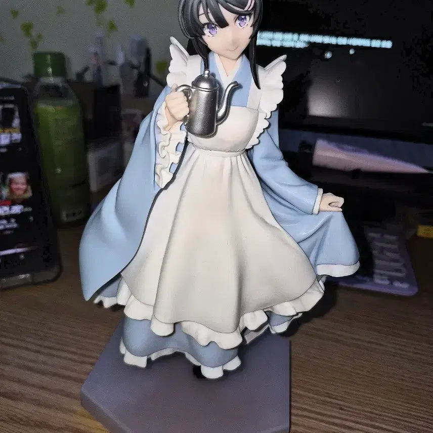 [BUNJANG] Elf Store Sakurajima Mai Maid Figure (with Box) / 청춘돼지  엘코코 일본풍 메이드 사쿠라지마 마이 피규어 판매 (박스있음)