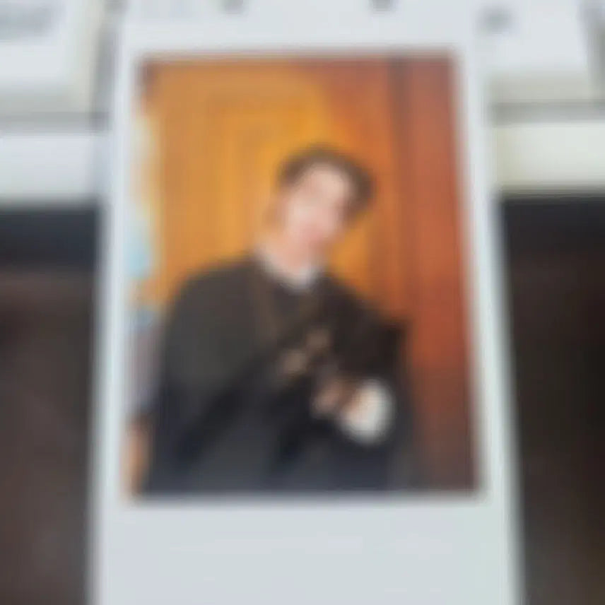 [BUNJANG] NCT Doyoung Autographed Polaroid / 엔시티 도영 싸인 폴라