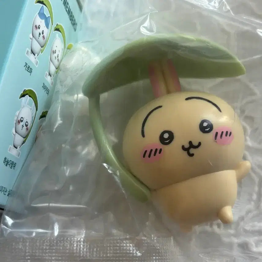 [BUNJANG] Monk Jak Gwi Umbrella Usagi Figure / 먼작귀 우산 피규어 우사기