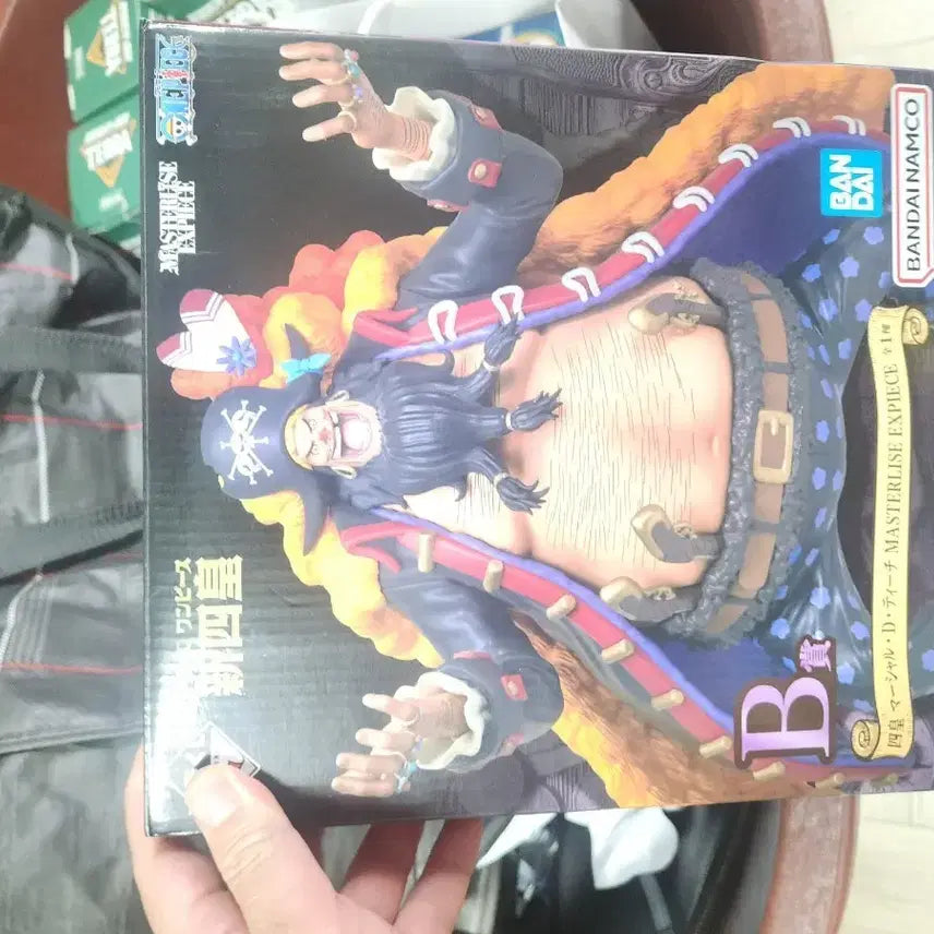 [BUNJANG] One Piece Marshall D. Teach Figure / 신사황티치 피규어 팝니다