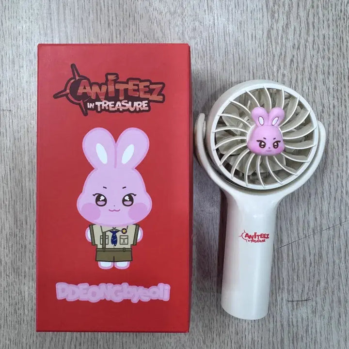 [BUNJANG] Ateez Character Mini Fan / 에이티즈 캐릭터 미니선풍기