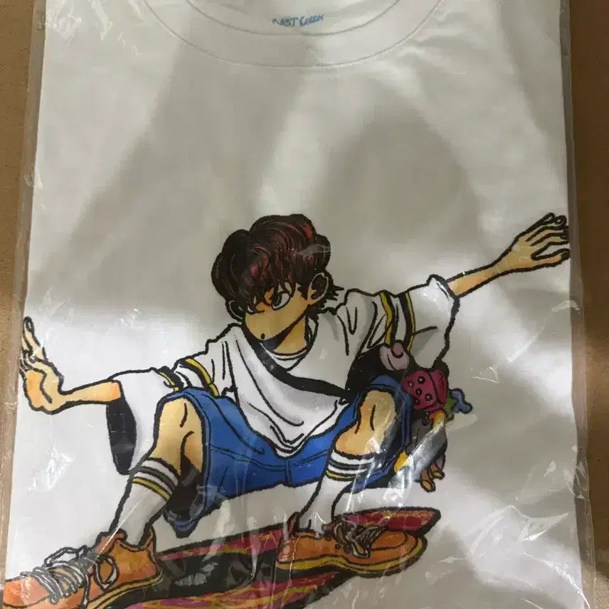 [BUNJANG] NCT WISH Sakuya Surf T-Shirt (M) / 엔시티 위시 서프 티셔츠 엠사이즈 사쿠야