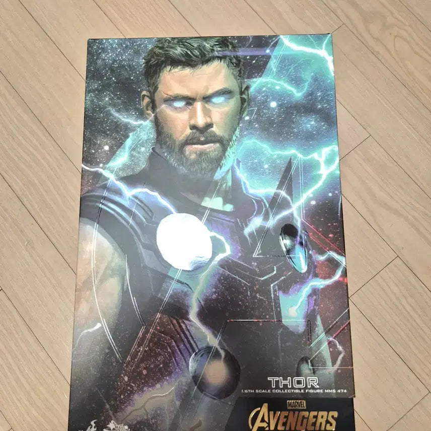 [BUNJANG] Hot Toys Avengers: Infinity War Thor 1/6 Scale Figure (Sealed) / (미개봉) 핫토이 어벤져스: 인피니티 워 토르