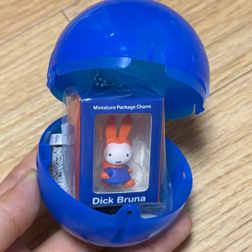 [BUNJANG] Miffy Miniature Package Gacha Sealed / 미피 미니어처 패키지 가챠 미개봉