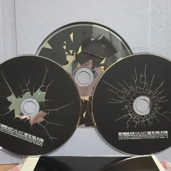 [BUNJANG] BIGBANG 2013 Alive Galaxy World Tour DVD / (비매) 빅뱅 2013 얼라이브 갤럭시 월드 투어 DVD