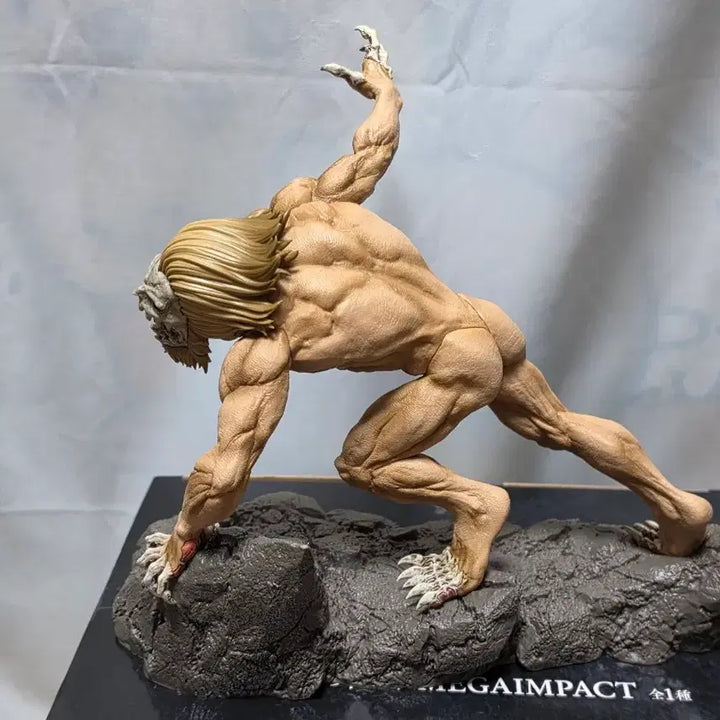 [BUNJANG] Attack on Titan Jaw Titan Ichiban Kuji Prize B / 진격의 거인 턱거인 이치방쿠지 각자의 결의 B상