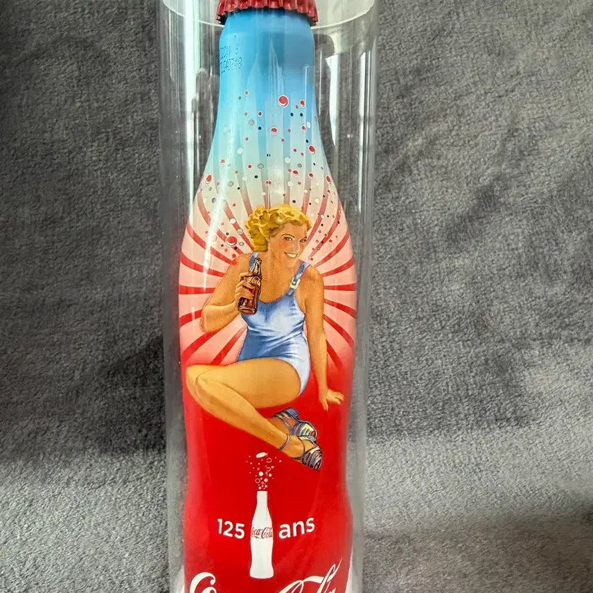 [BUNJANG] Coca-Cola 125th Anniversary Limited Edition Bottle (France, 2011) / 2011년 프랑스 125주년 코카콜라 한정판