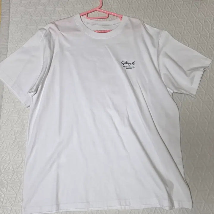 [BUNJANG] fromis_9 Glow ME Pop-up Store T-Shirt / 프로미스나인 Glow ME 팝업 스토어 티셔츠