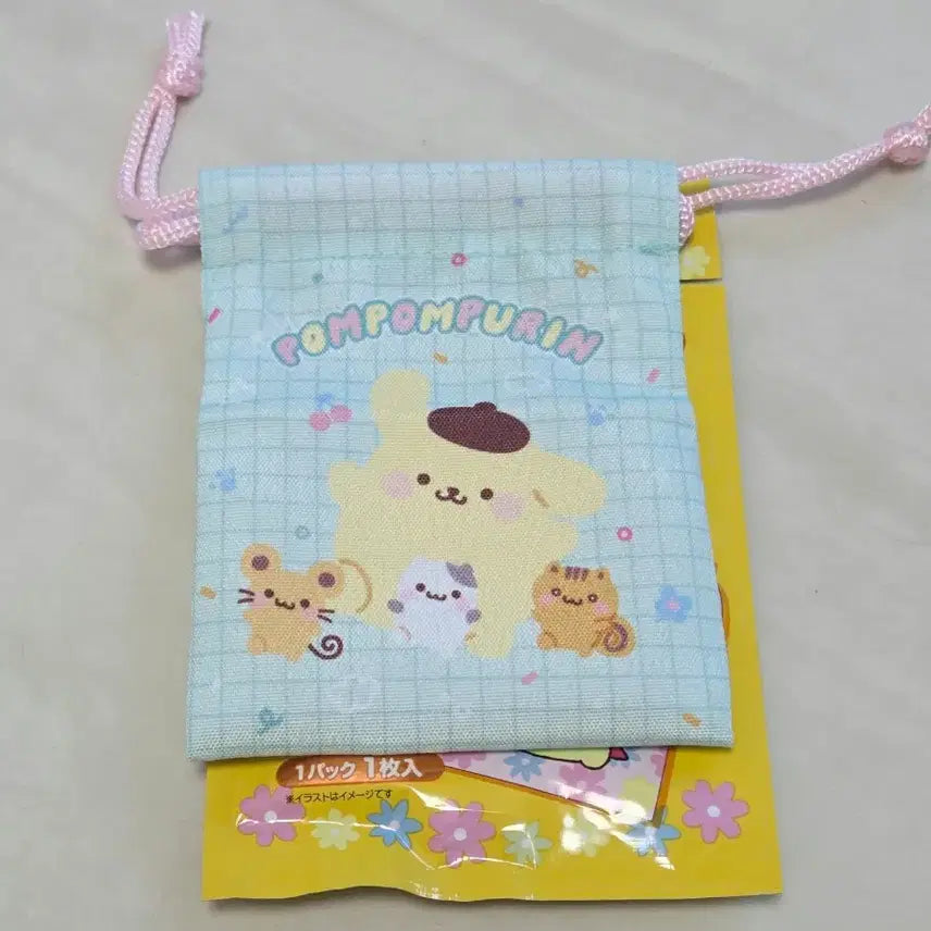 [BUNJANG] Pompompurin Baby Pouch + Nakayoshi Gummy Seal Set / 폼폼푸린 랜덤 파우치(베이비)+나카요시 구미씰 2개