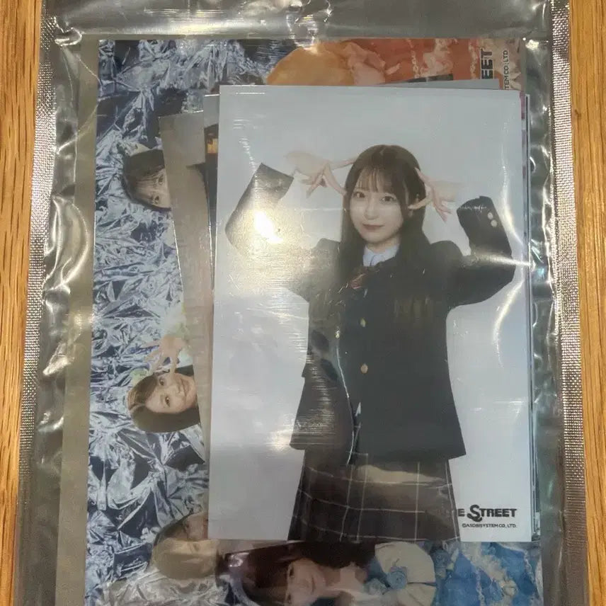 [BUNJANG] Cutestreet Q-Store Haruka Parutang Bromide (Sealed) / 큐티스트리트 큐스토 애니메이트 팬싸 하루카 파루땅 브로마이드 미개봉