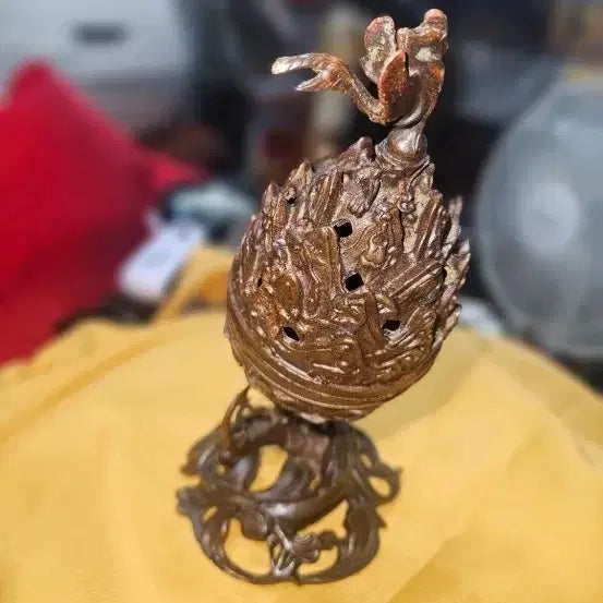 [BUNJANG] Original Asymmetrical Boxan Incense Burner (Baeksan Hyangro) - Red Copper / 의도된 비대칭의 미학 및 천상.지상의 서사가 담긴 오리지널 박산향로