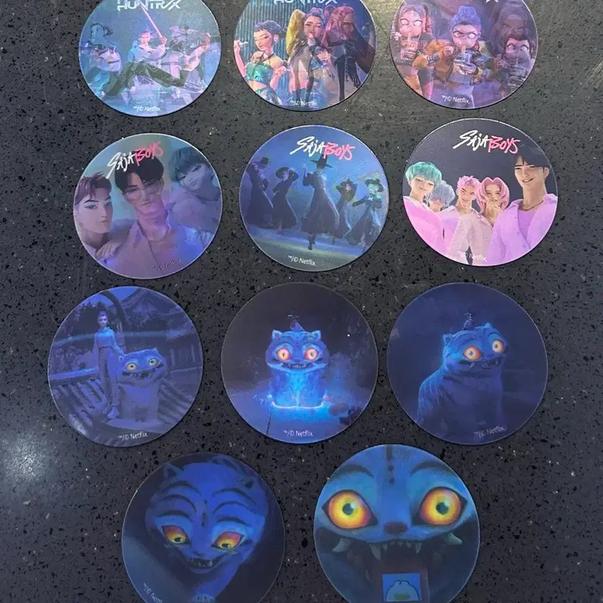 [BUNJANG] KDEHON [K Demon] Parebaget Collaboration Lenticular - 11 Types / 케데헌 [케데몬] 파레바게트 콜라보 랜티큘러 - 전 11종