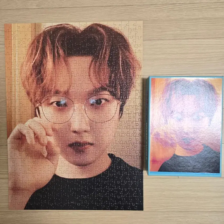 [BUNJANG] Forestella Kang Hyung Ho 500-Piece Jigsaw Puzzle &amp; Double-Sided Hologram Photocard / 포레스텔라 피타 강형호 500피스 직소퍼즐과 양면 홀로그램 포토카드 1장(비공굿)