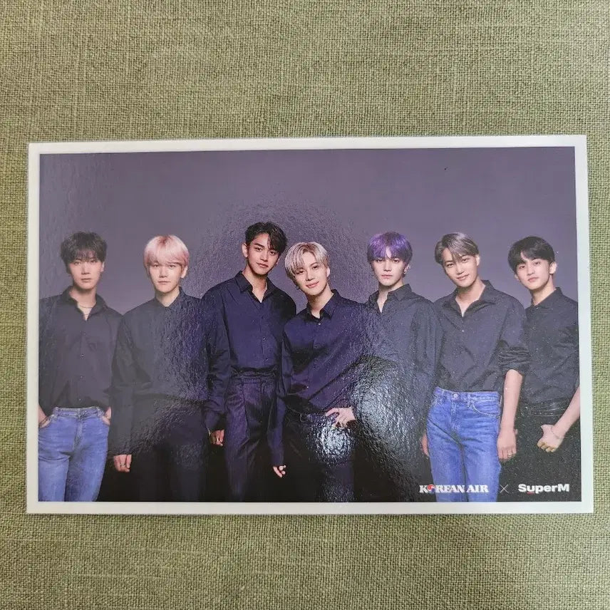 [BUNJANG] SuperM Korean Air Collaboration Group Photo / 슈퍼엠 대한항공 단체사진
